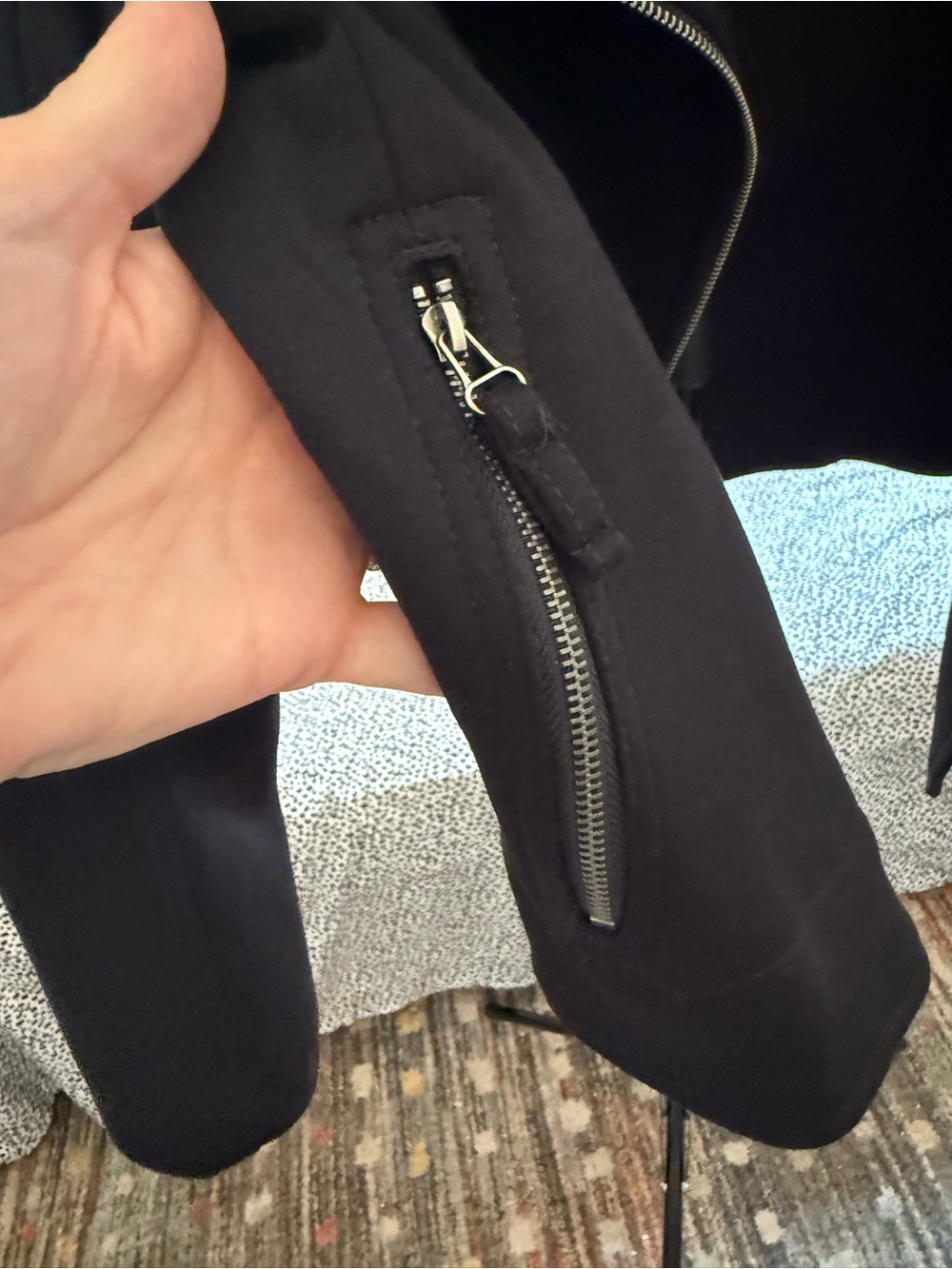Max Studio Black Cropped Blazer Jacket - Picture 4 of 11